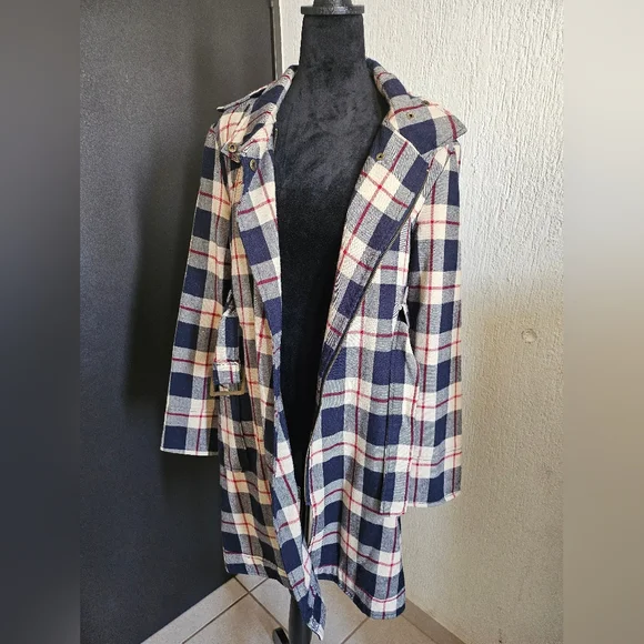 Classic Plaid  Winter Jacket - Picture 4 of 8